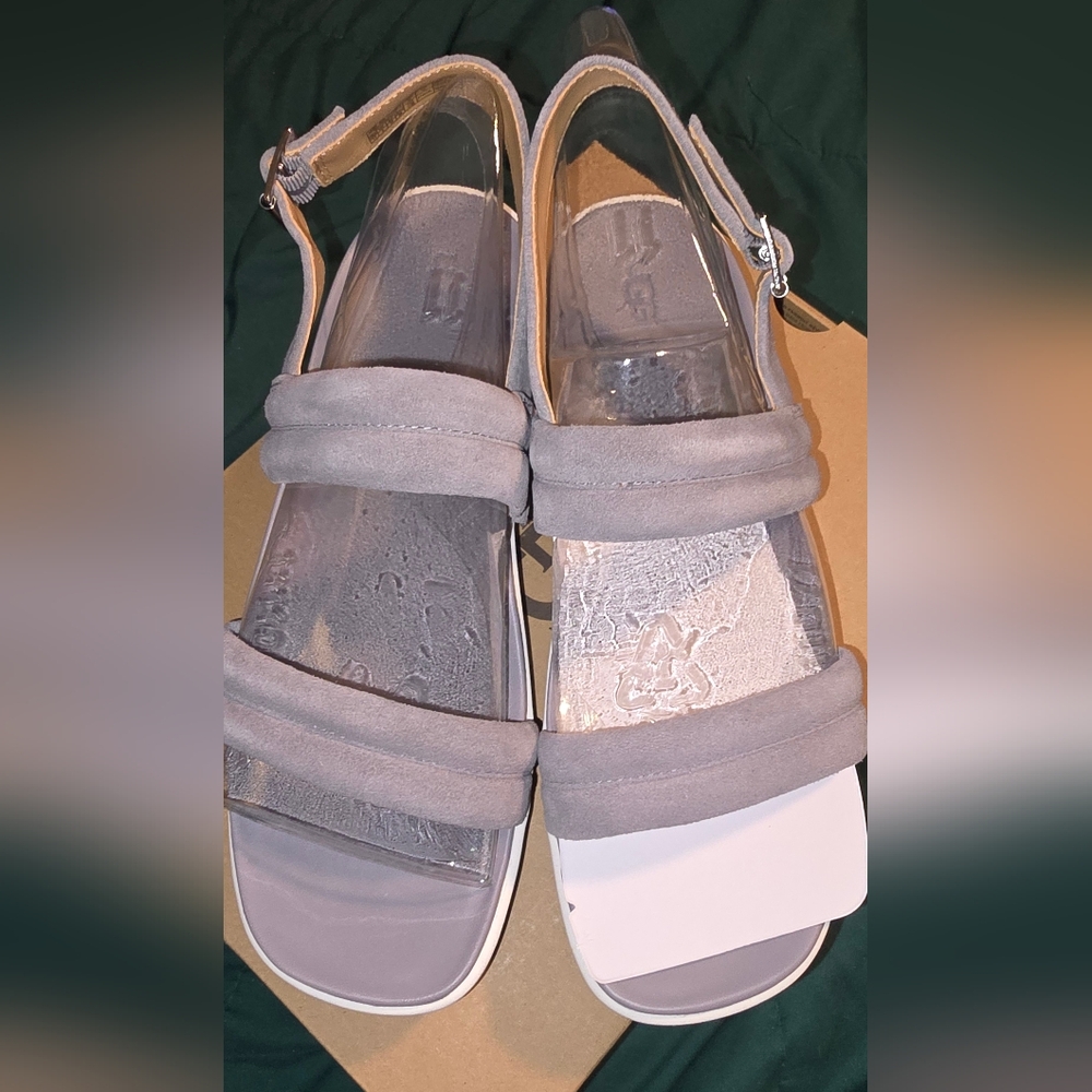 UGG Amethyst Lynnden Women's Sandals